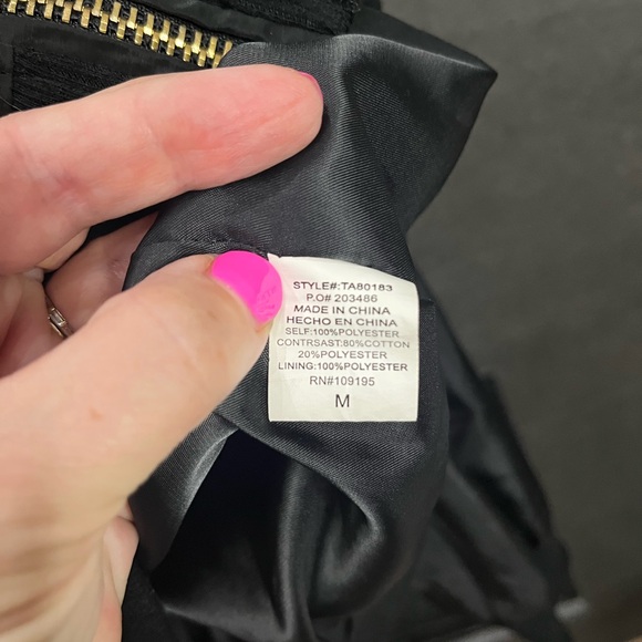 It Girl Black Bomber Jacket Lace Detail Size Medium - Picture 12 of 13